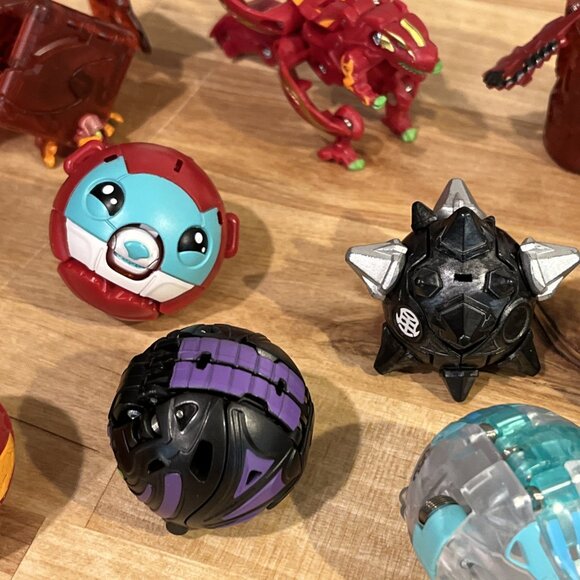 Bakugan Battle Brawlers Mixed Lot of 14 Figures - Picture 7 of 7